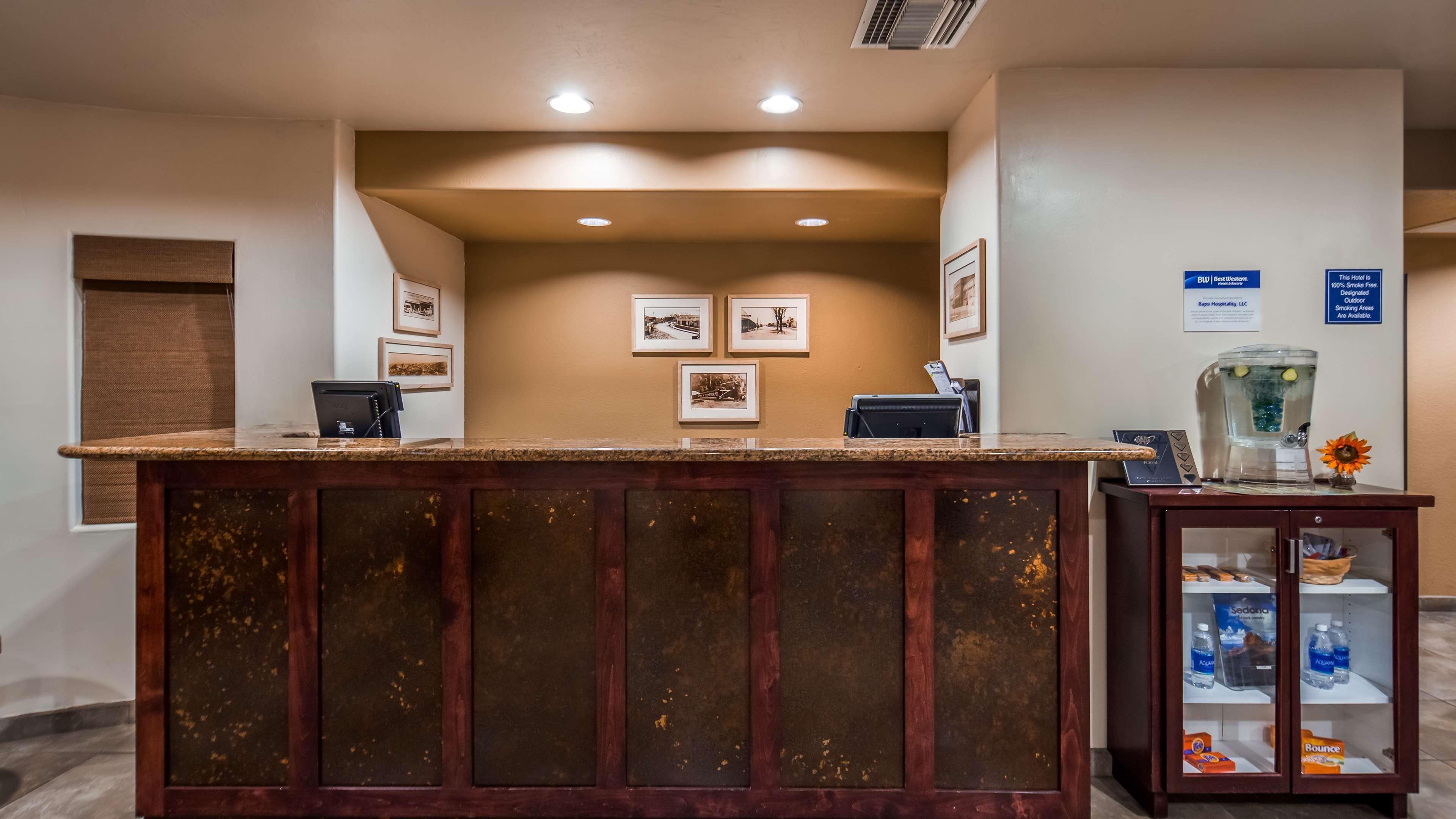 Best Western Cottonwood Inn Eksteriør billede